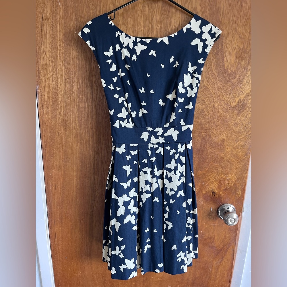 Navy butterfly dress | Closet London | wedding guest